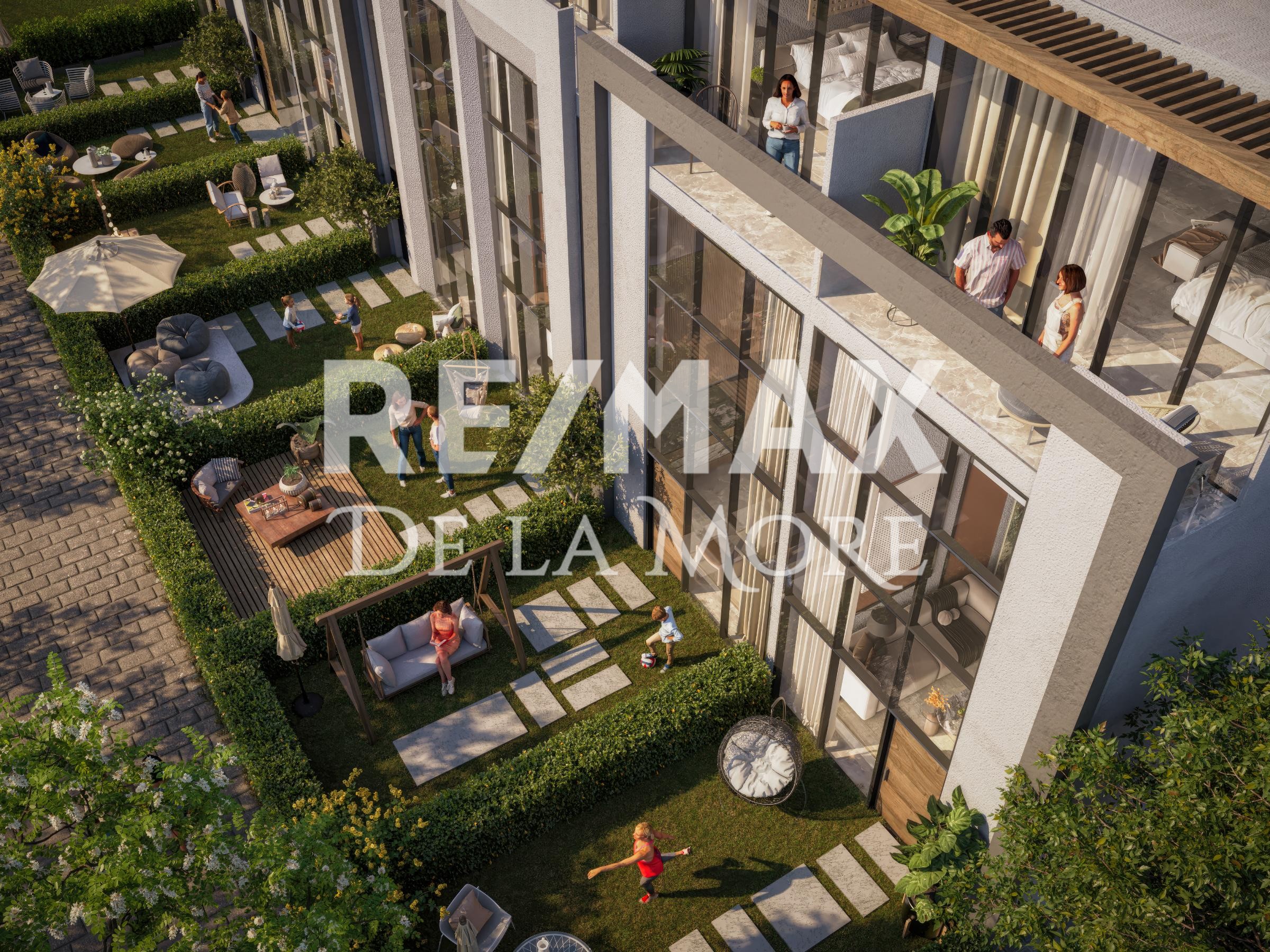 08-backyard villa copy