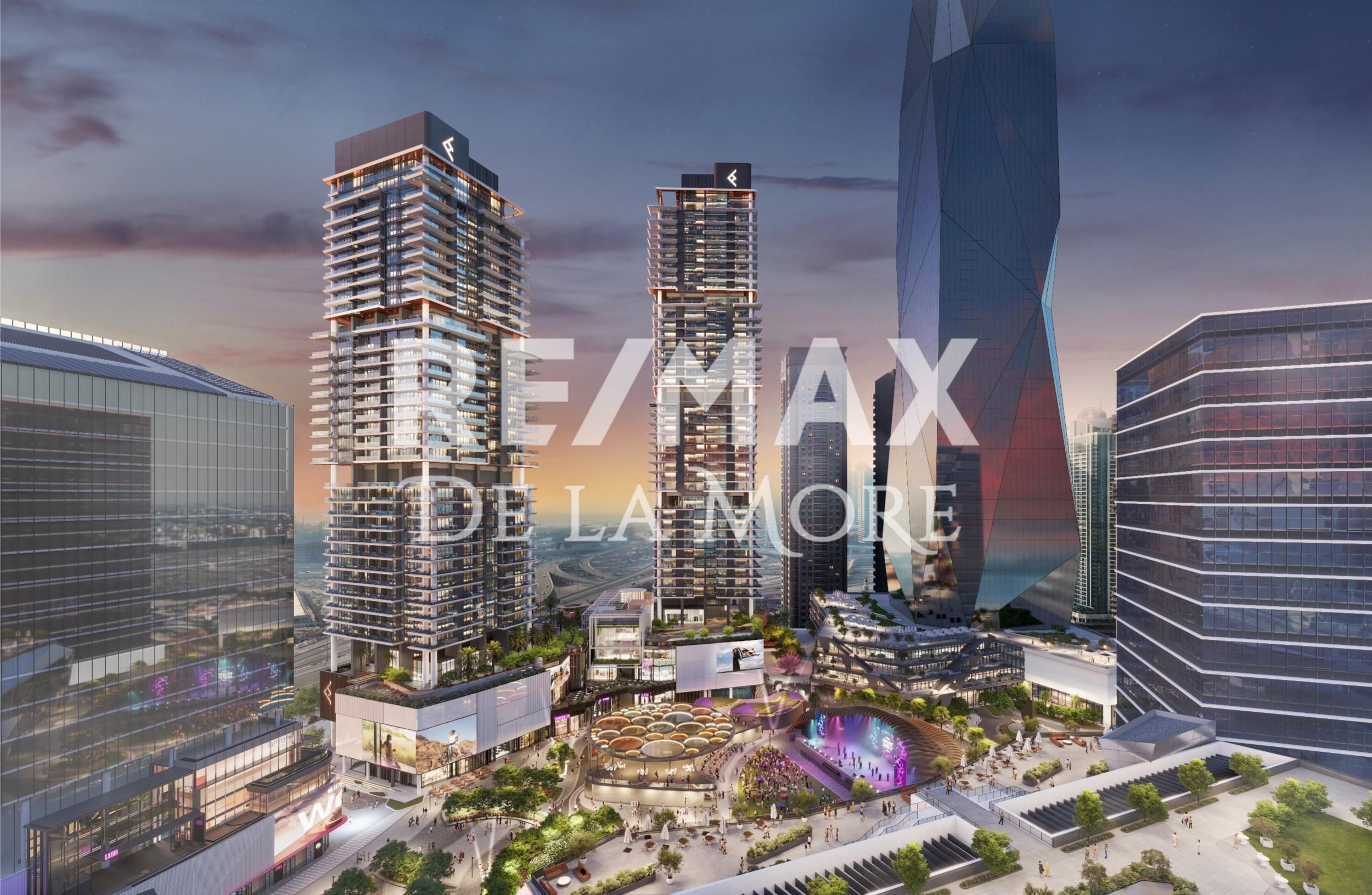 Mercer House – hero shot 2 in Uptown District